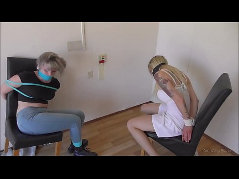 ❤️ Kev quav yeeb quav tshuaj / khi thiab gagged / damsel nyob rau hauv kev nyuaj siab porno ntawm hmn.desixxxtube.ru% ib